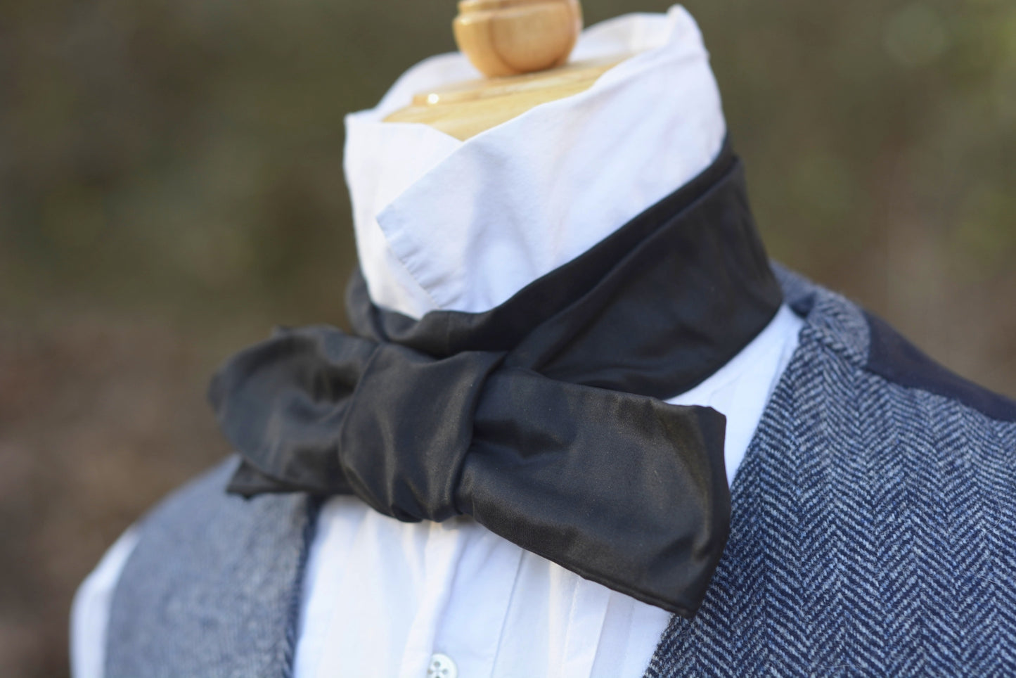 Black Silk Cravat