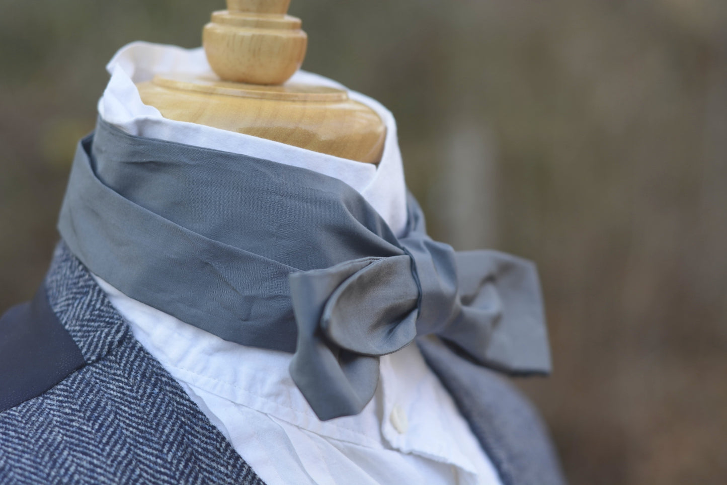 Grey Silk Cravat
